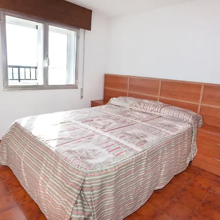 - 2 Bedrooms With Sea Views Young People Group Not Allowed - 06969 *